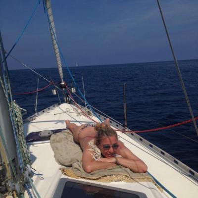 Prendere Il Sole A Prua